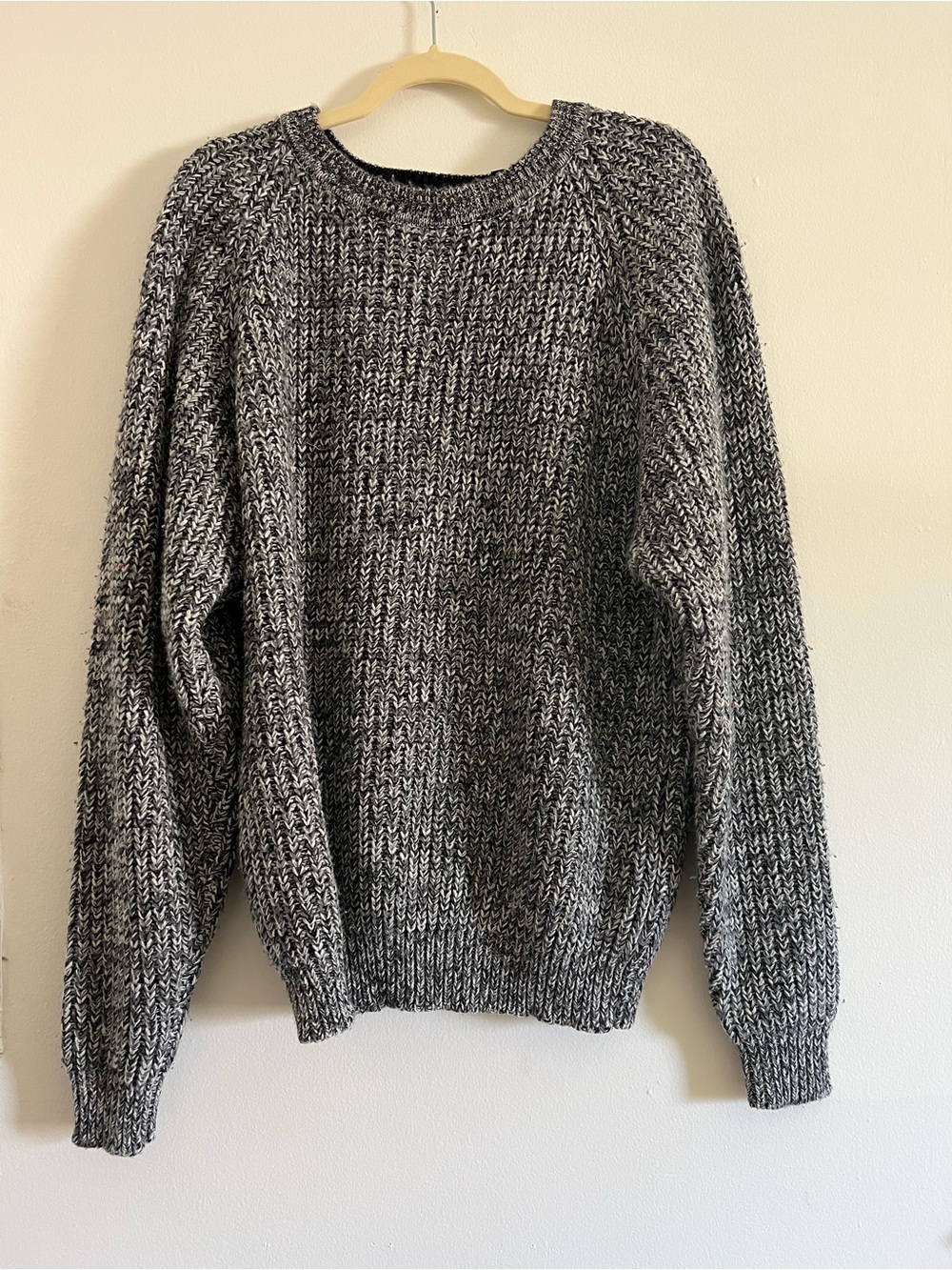 Vintage Men's Marled Crewneck Sweater in Gray